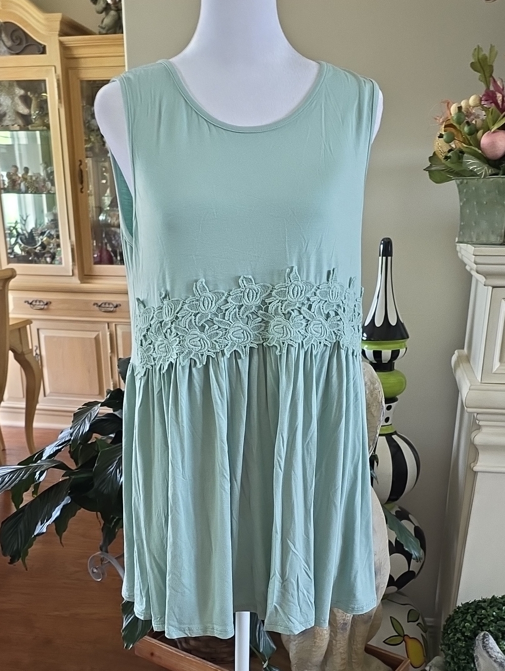 Sleeveless Mint Green Crochet-Waist Tunic Top